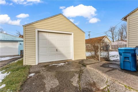 1961 E 29th St, Lorain, OH 44055 photo 25