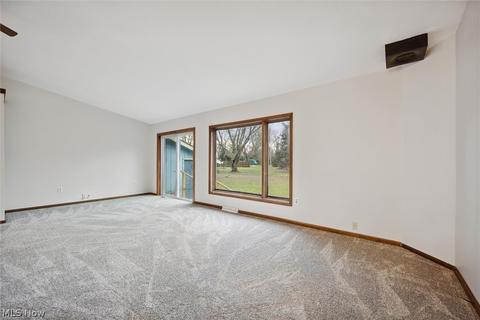 1038 E 21st St, Ashtabula, OH 44004 photo 11