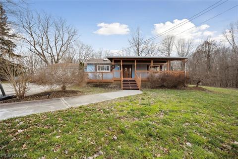 1038 E 21st St, Ashtabula, OH 44004 photo 2