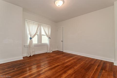 141 E 216th St, Euclid, OH 44123 photo 23