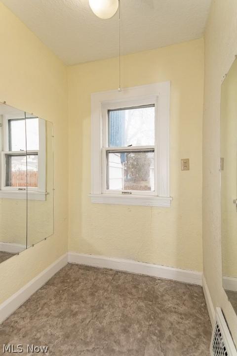 141 E 216th St, Euclid, OH 44123 photo 14
