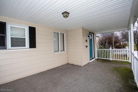 86 Renee Dr, Struthers, OH 44471 photo 3