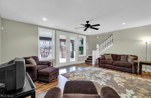 432 E Mohawk Dr, Malvern, OH 44644 photo 17