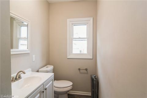 318 Cambridge Ave, Elyria, OH 44035 photo 13