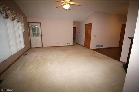 2390 Wright State Dr SE, Massillon, OH 44646 photo 7