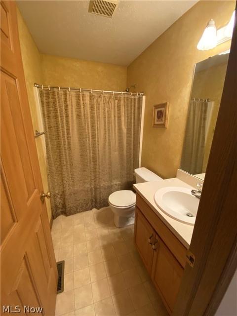 2390 Wright State Dr SE, Massillon, OH 44646 photo 16