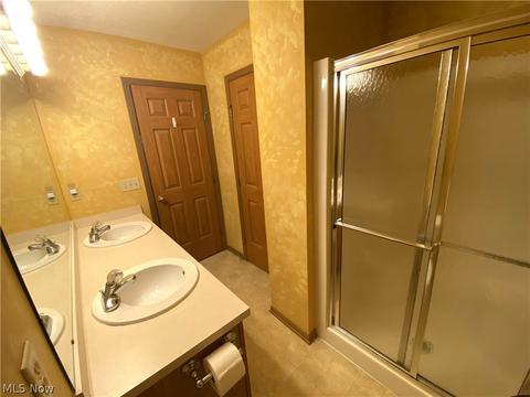 2390 Wright State Dr SE, Massillon, OH 44646 photo 13