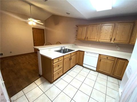 2390 Wright State Dr SE, Massillon, OH 44646 photo 21