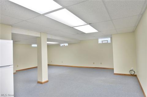 623 W Harvey St, Struthers, OH 44471 photo 30