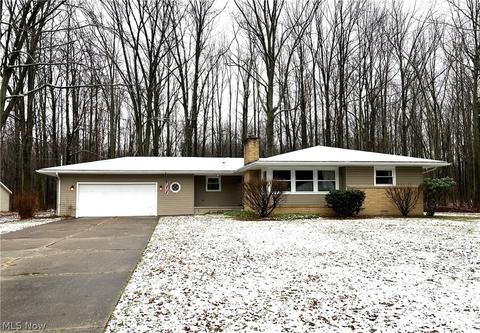 2700 Douglas Rd, Ashtabula, OH 44004 photo 1