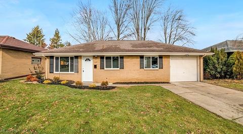 517 High St, Elyria, OH 44035 photo 2