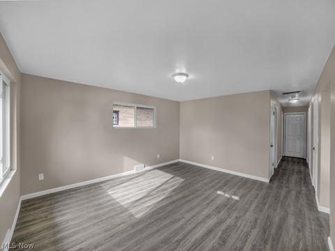 517 High St, Elyria, OH 44035 photo 11