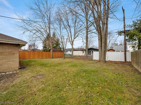 517 High St, Elyria, OH 44035 photo 21