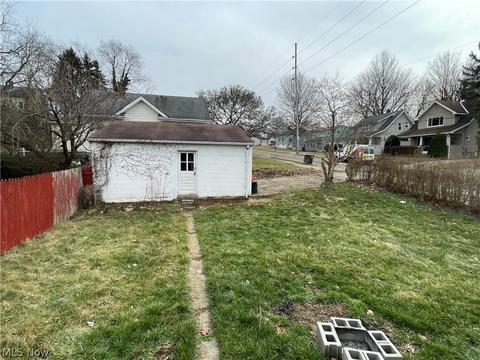 1243 Gorge Blvd, Akron, OH 44310 photo 14