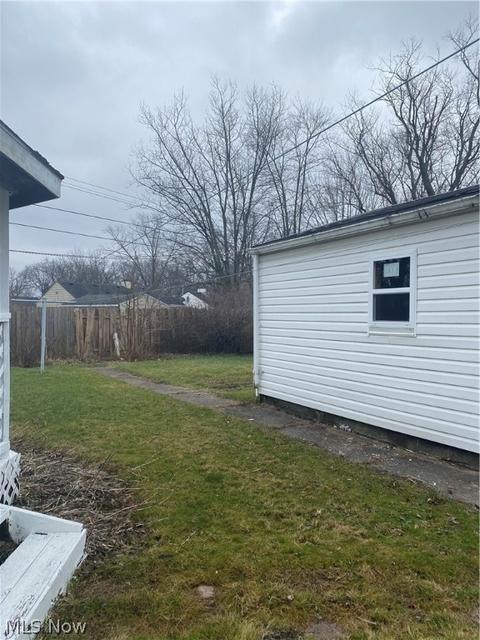 2502 E 38th St, Lorain, OH 44055 photo 25