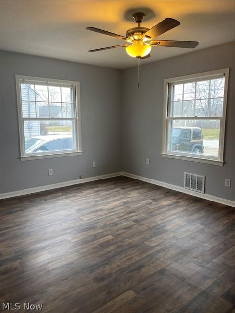 2502 E 38th St, Lorain, OH 44055 photo 4