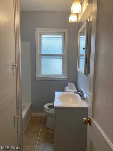 2502 E 38th St, Lorain, OH 44055 photo 11