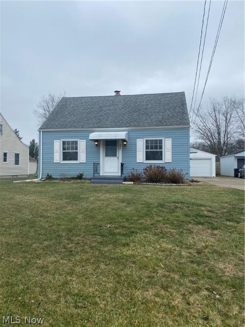 2502 E 38th St, Lorain, OH 44055 photo 1
