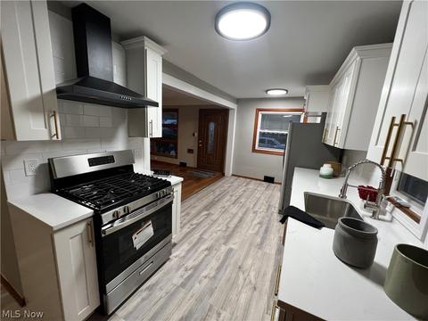 6306 Forest Ave, Parma, OH 44129 photo 9
