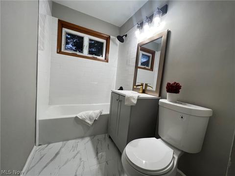 6306 Forest Ave, Parma, OH 44129 photo 18