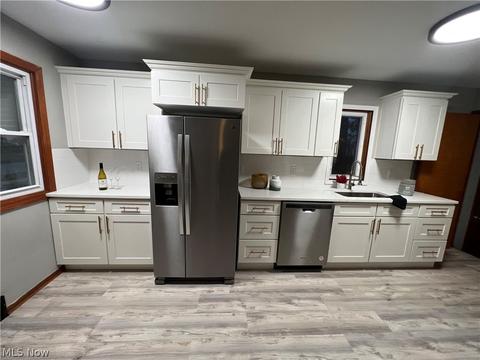 6306 Forest Ave, Parma, OH 44129 photo 8