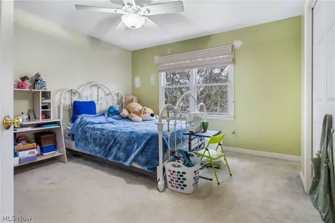 7080 Fenwick Ave NE, Canton, OH 44721 photo 23
