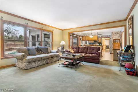 7080 Fenwick Ave NE, Canton, OH 44721 photo 14
