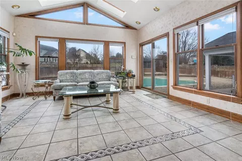 7080 Fenwick Ave NE, Canton, OH 44721 photo 15
