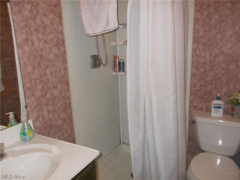 1589 Hemlock Dr, Ashtabula, OH 44004 photo 22