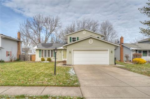 168 Timberlane Dr, Elyria, OH 44035 photo 1
