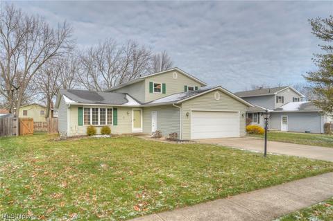 168 Timberlane Dr, Elyria, OH 44035 photo 2