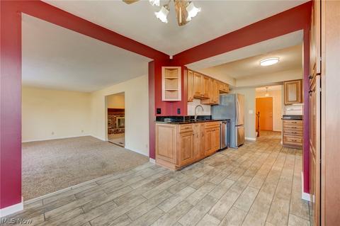 168 Timberlane Dr, Elyria, OH 44035 photo 11