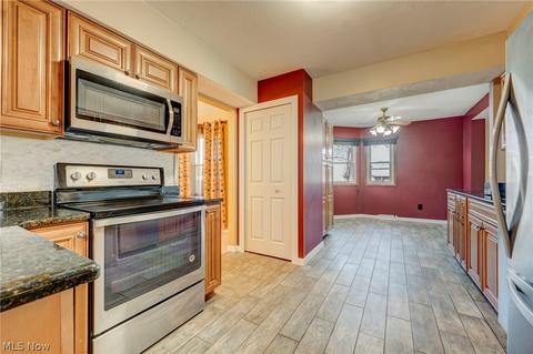 168 Timberlane Dr, Elyria, OH 44035 photo 7