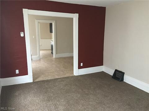 1312 West Ave, Elyria, OH 44035 photo 6