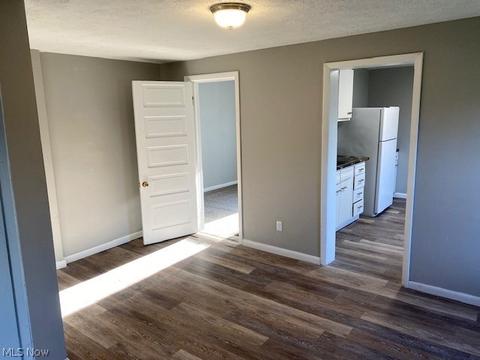 1312 West Ave, Elyria, OH 44035 photo 4