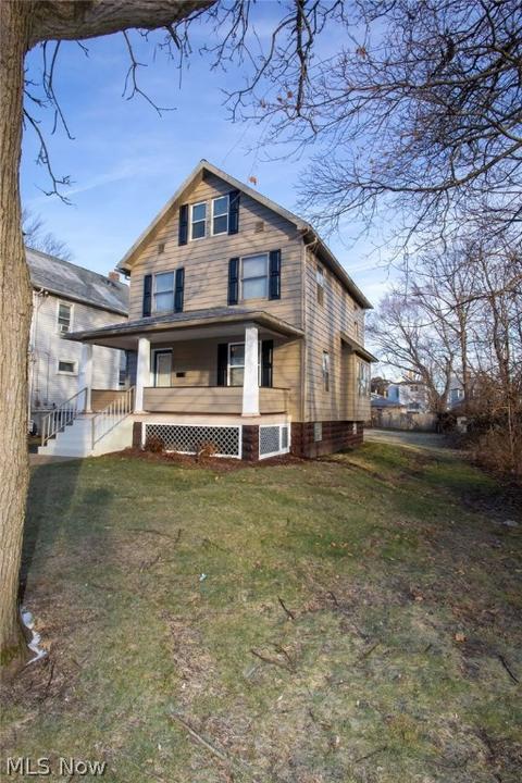 289 Maplewood Ave, Struthers, OH 44471 photo 3
