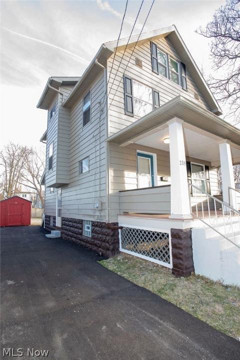 289 Maplewood Ave, Struthers, OH 44471 photo 2