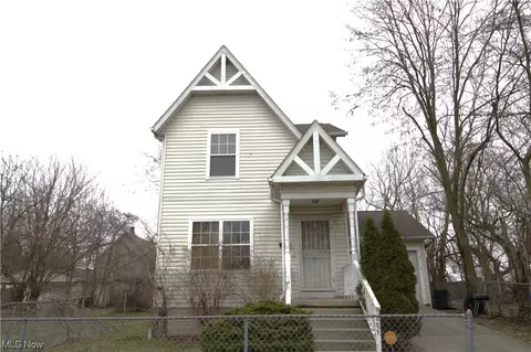685 E 101st St, Cleveland, OH 44108