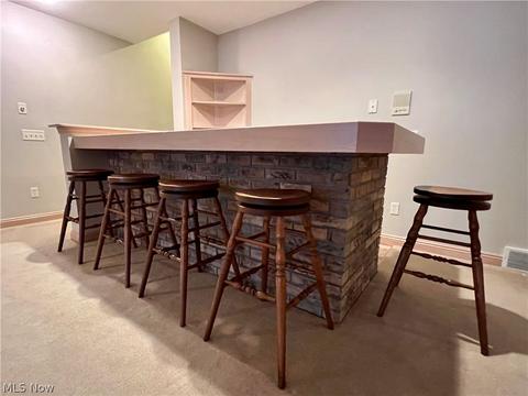 215 Pinehurst Dr, Dover, OH 44622 photo 21