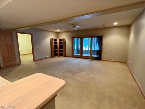 215 Pinehurst Dr, Dover, OH 44622 photo 19