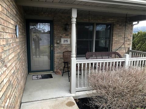 215 Pinehurst Dr, Dover, OH 44622 photo 31