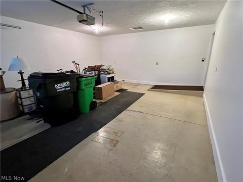 215 Pinehurst Dr, Dover, OH 44622 photo 30