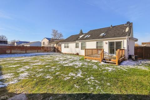 318 Sandpiper Ave, Elyria, OH 44035 photo 21