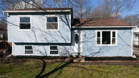 9783 Blanton Dr, Windham, OH 44288 photo 2