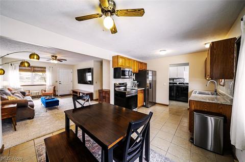9911 Belden Dr, Windham, OH 44288 photo 5