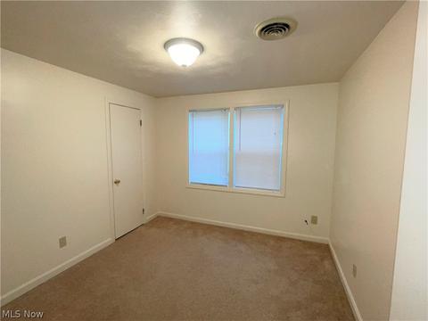1015 Reeve Rd, Elyria, OH 44035 photo 11