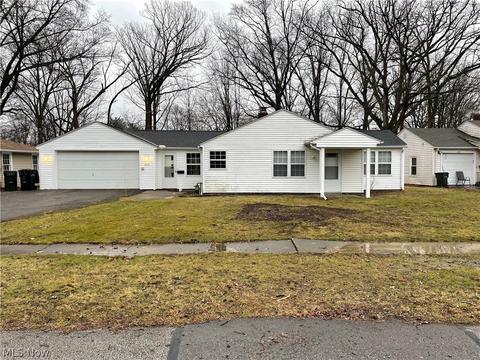 1015 Reeve Rd, Elyria, OH 44035 photo 2