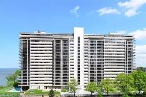 12550 Lake Ave #103, Lakewood, OH 44107