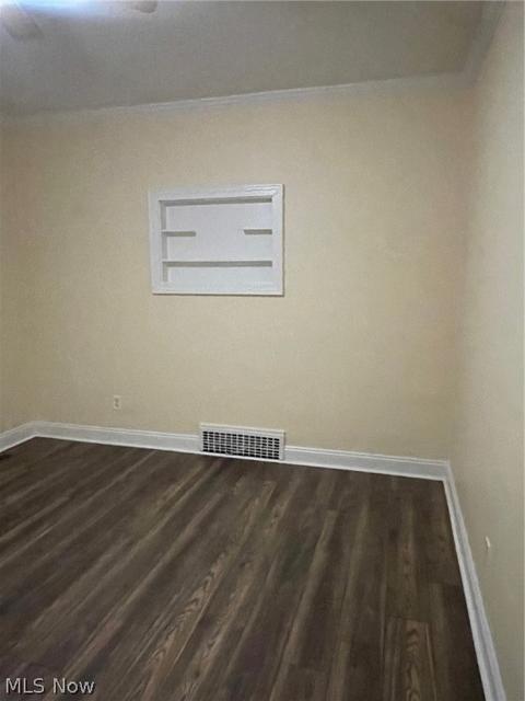 527 5th St, Struthers, OH 44471 photo 4