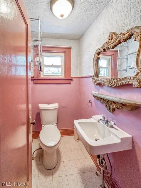 528 Sunset View Dr, Akron, OH 44320 photo 13